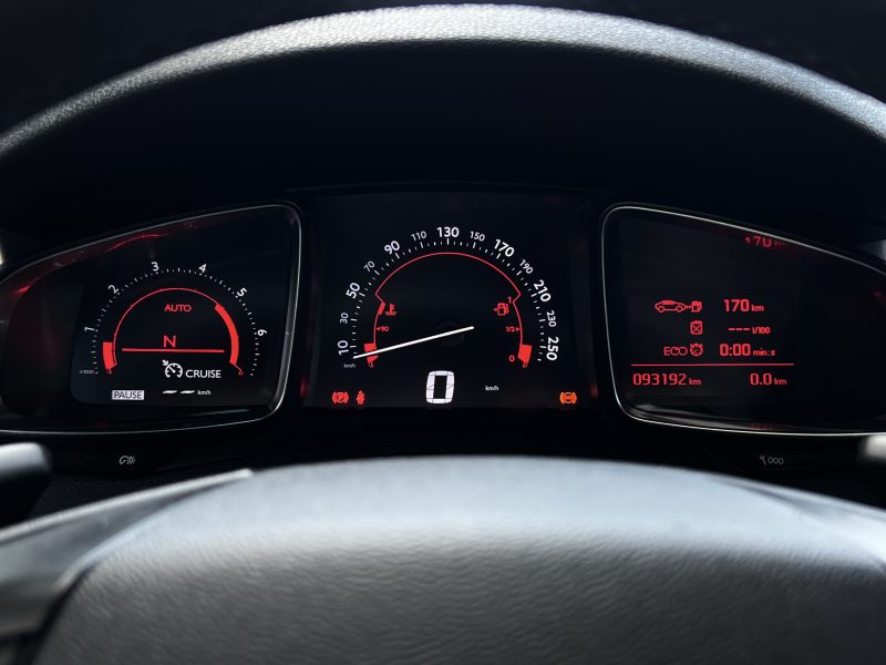 CITROEN DS5 SO CHIC 1.6 E HDI 110 Cv PREMIERE MAIN / BOITE AUTOMATIQUE - GARANTIE 1 AN