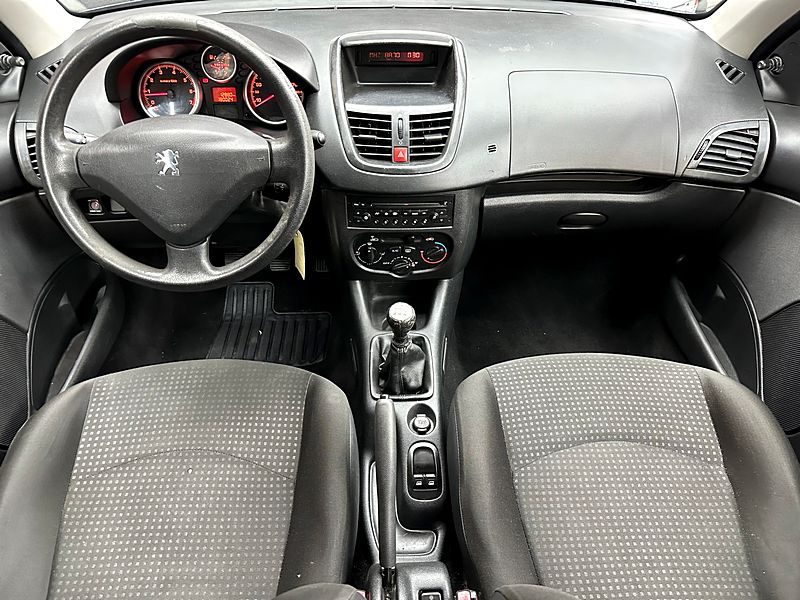 PEUGEOT 206+ 2009