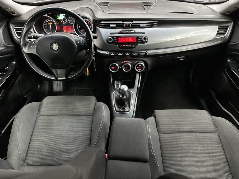 ALFA ROMEO GIULIETTA 2012