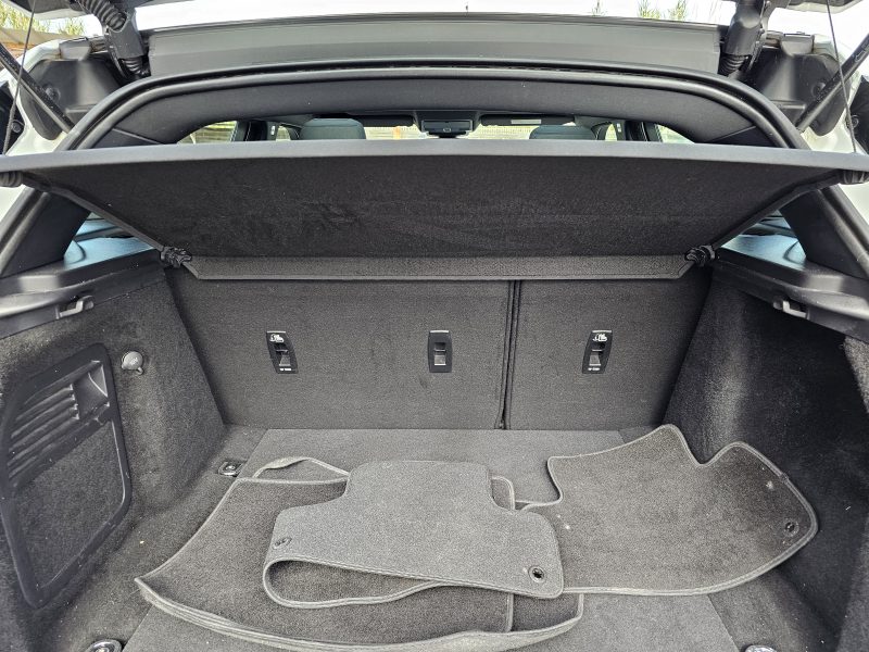 LAND ROVER EVOQUE MARK III TD4 150 CH 4X4 E-CAPABILITY PURE