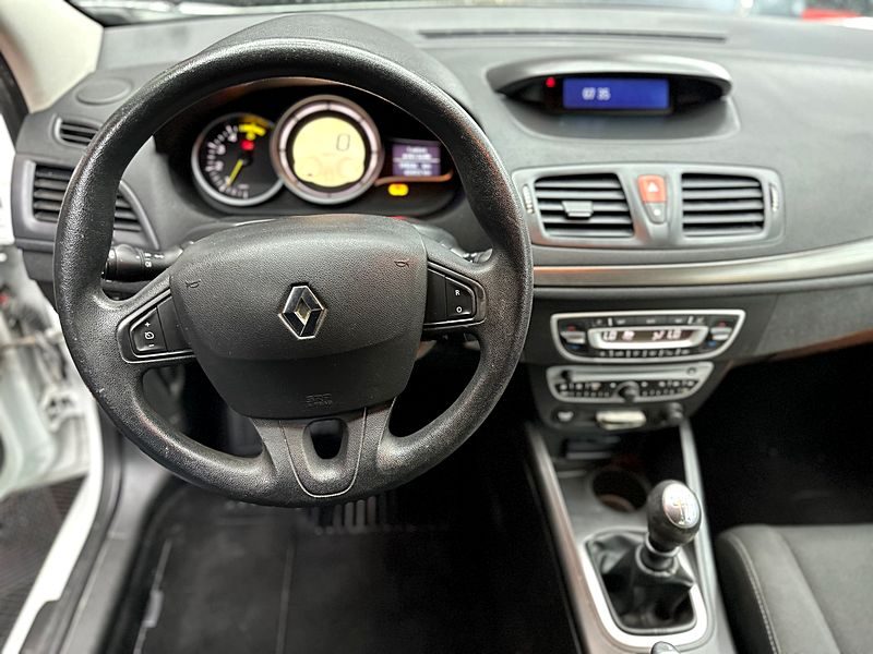 RENAULT MEGANE III  2009