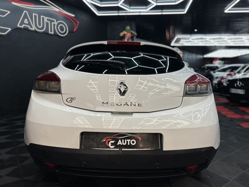 RENAULT MEGANE III  2009