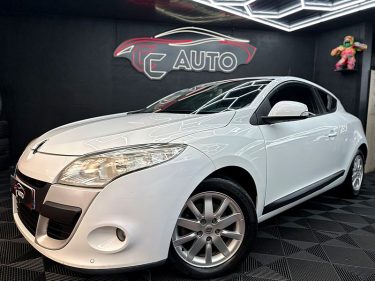 RENAULT MEGANE III  2009