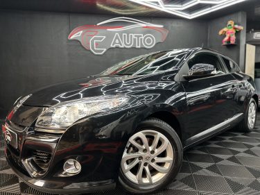 RENAULT MEGANE III Coupé 2012