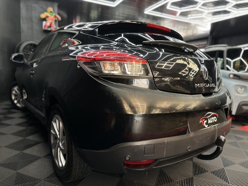 RENAULT MEGANE III Coupé 2012