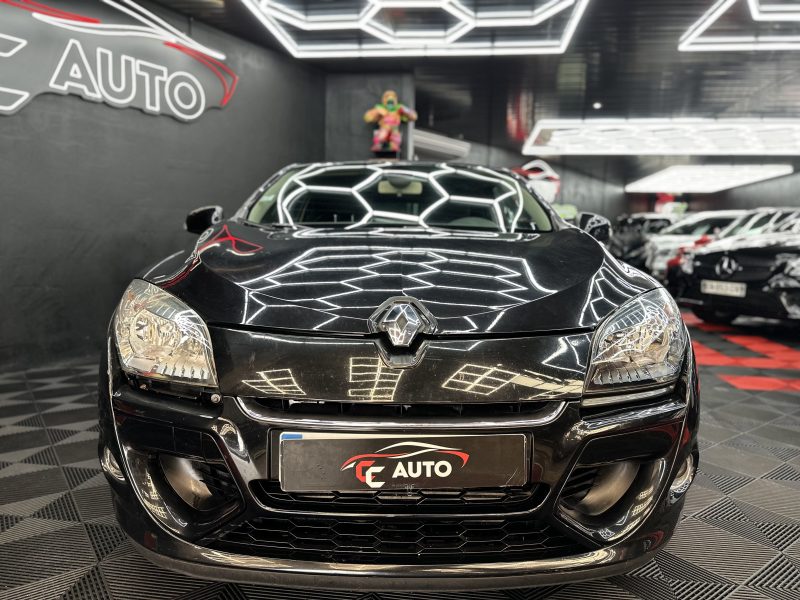 RENAULT MEGANE III Coupé 2012