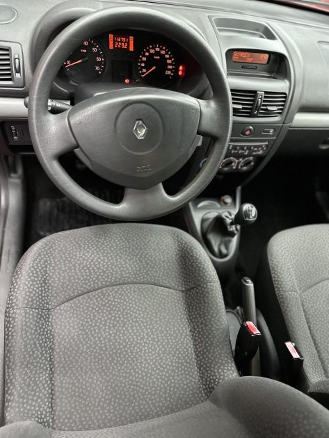RENAULT CLIO II 2010
