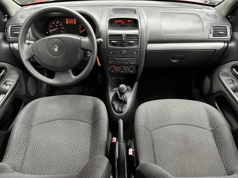 RENAULT CLIO II 2010