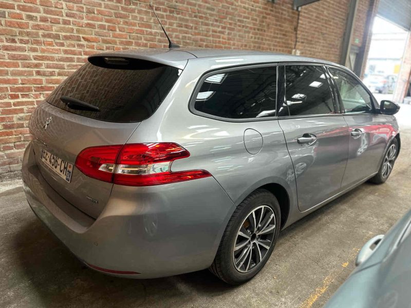 PEUGEOT 308 SW II 1.6 BlueHDi EAT6 S&S 120 cv Boîte auto