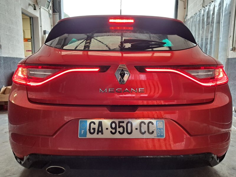 RENAULT MEGANE IV Berline bicorps trois ou cinq portes 2021