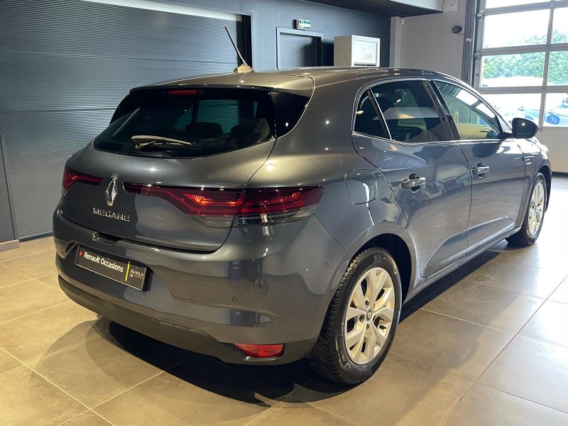 RENAULT MEGANE IV  2021