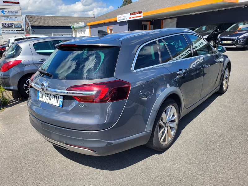 OPEL INSIGNIA A Sports Tourer 2015