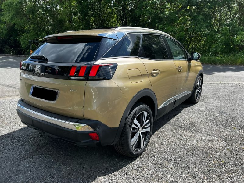 PEUGEOT 3008 SUV 2017