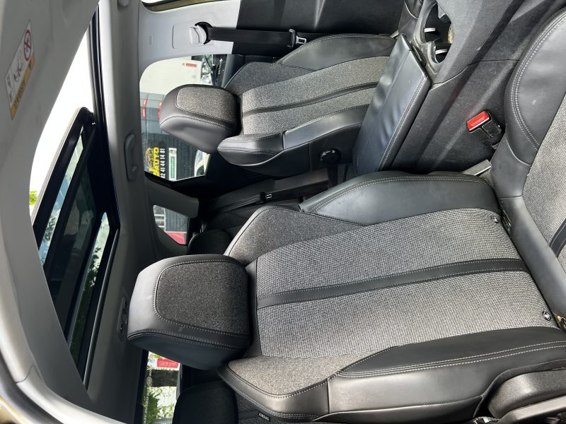 PEUGEOT 3008 SUV 2017