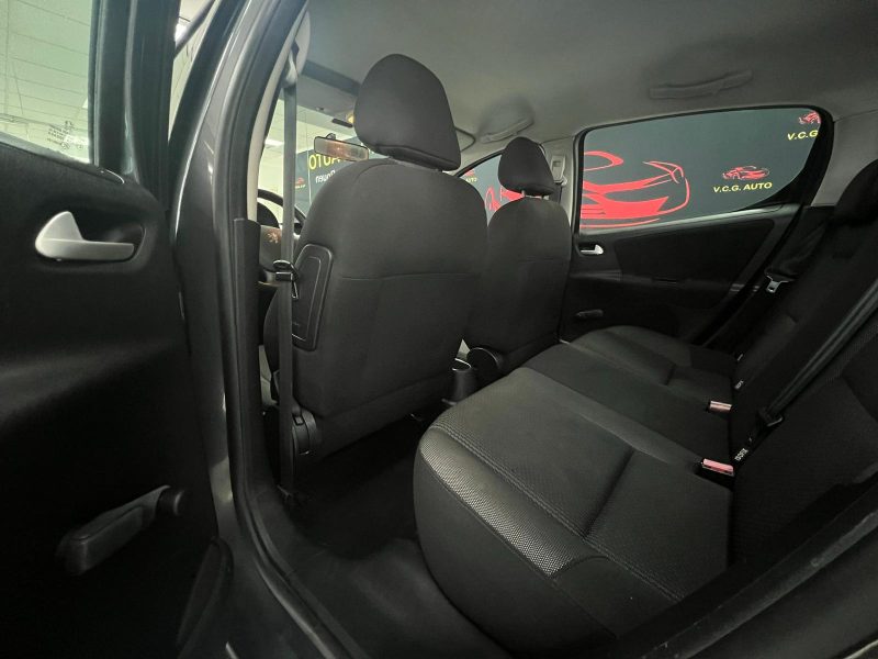 PEUGEOT 207 1.4E 75CH ACTIVE