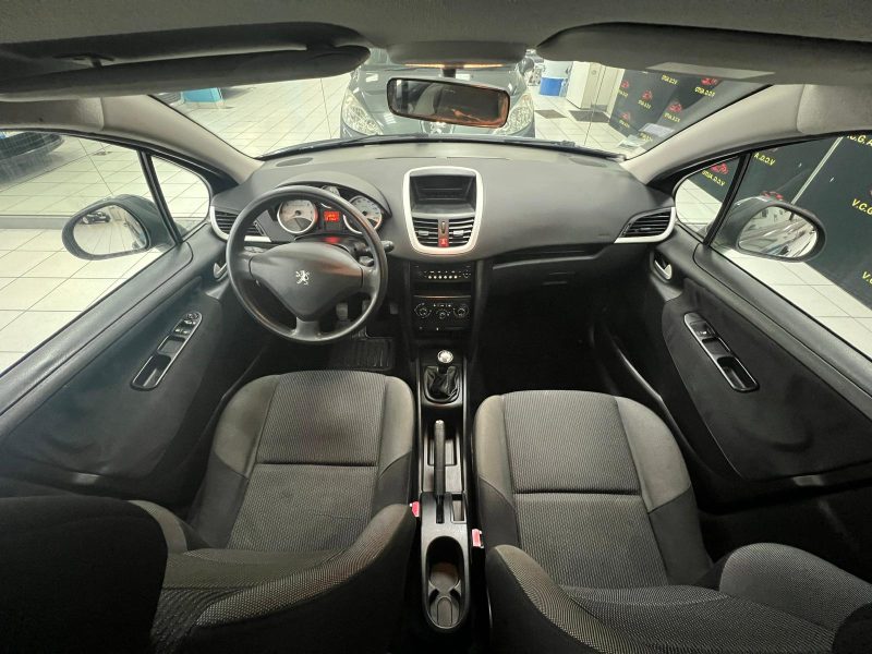 PEUGEOT 207 1.4E 75CH ACTIVE