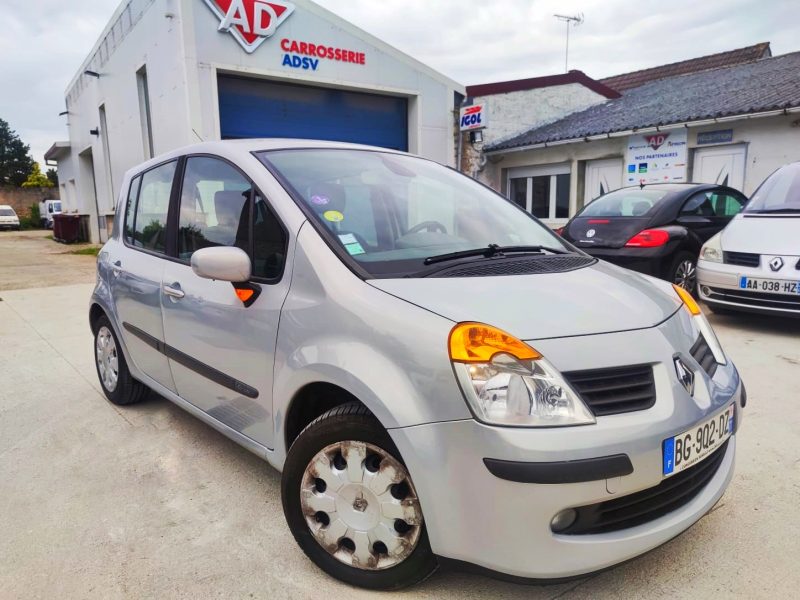 RENAULT MODUS  2006