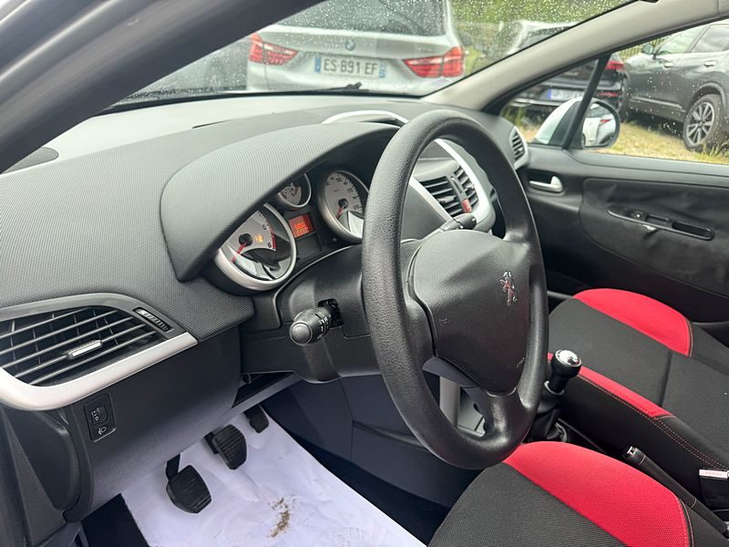 PEUGEOT 207 1.6 HDI 90CV SERIE 64