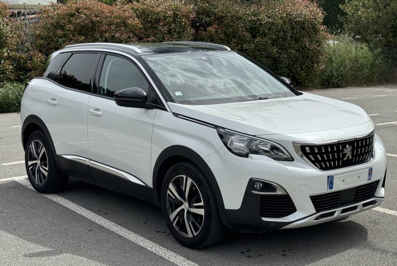 PEUGEOT 3008 1.2 ALLURE 130