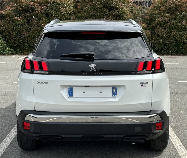 PEUGEOT 3008 1.2 ALLURE 130