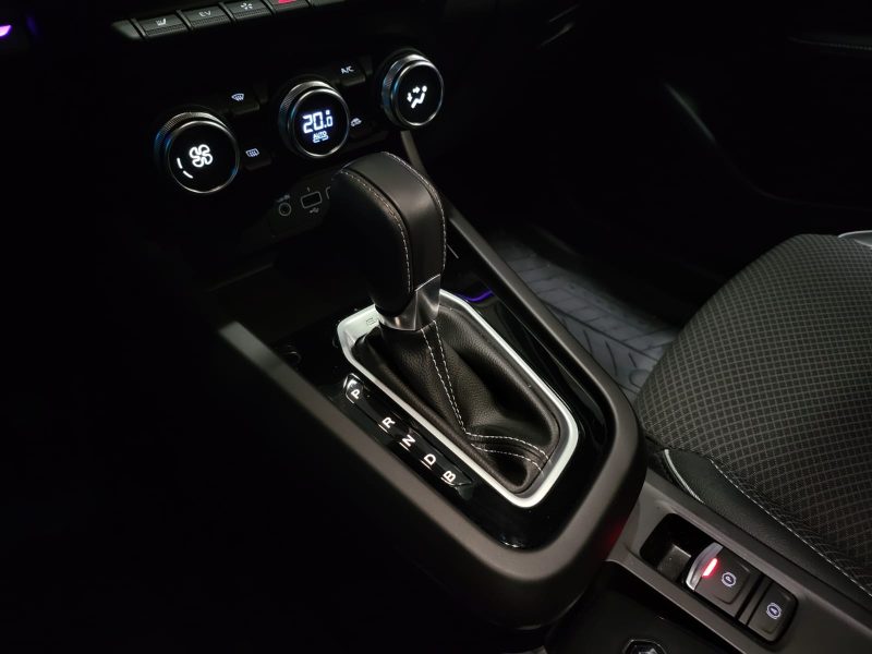 RENAULT ARKANA  INTENS 1.6 E-TECH 145 / SIEGES CHAUFFANT / VOLANT CHAUFFANT / VIRTUAL COCKPIT