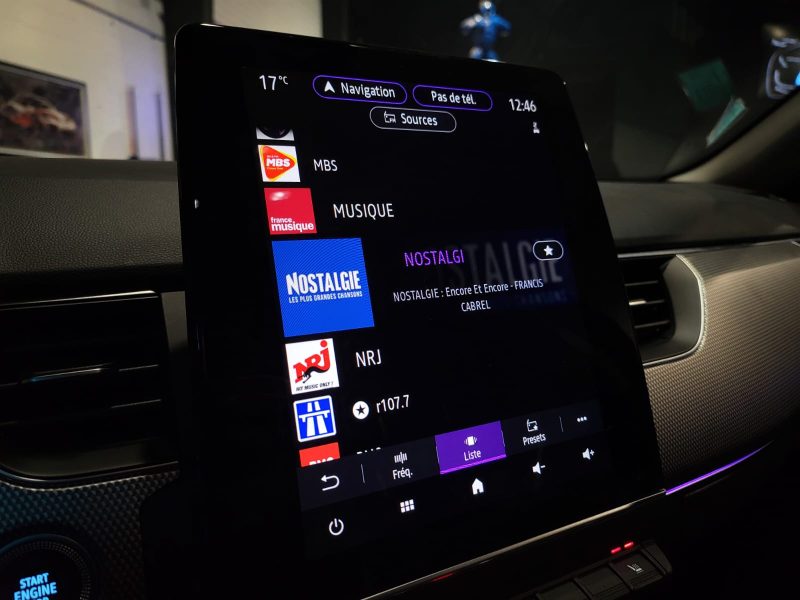 RENAULT ARKANA  INTENS 1.6 E-TECH 145 / SIEGES CHAUFFANT / VOLANT CHAUFFANT / VIRTUAL COCKPIT