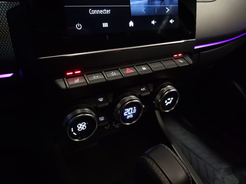 RENAULT ARKANA  INTENS 1.6 E-TECH 145 / SIEGES CHAUFFANT / VOLANT CHAUFFANT / VIRTUAL COCKPIT