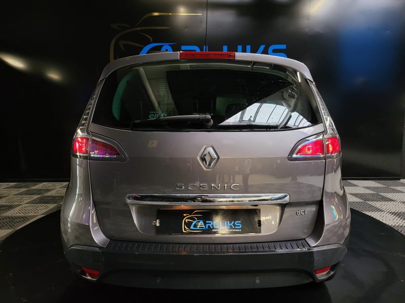 RENAULT SCENIC III 1.5 dCi BVM6 110cv BOSE / PEMIERE MAIN / SUIVI COMPLET / CAMERA / KEYLESS 
