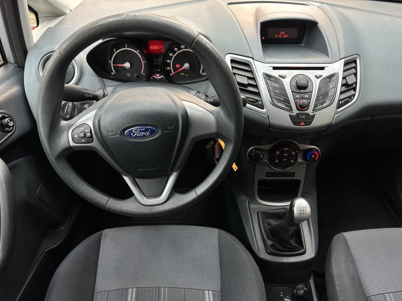 FORD FIESTA VI 2010