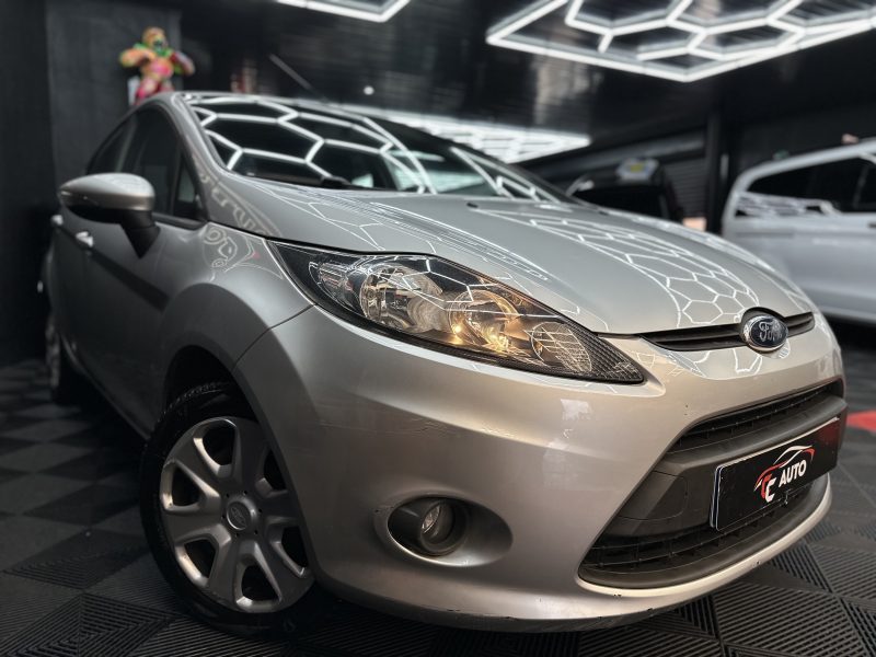 FORD FIESTA VI 2010