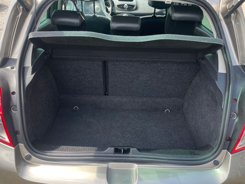 RENAULT CLIO III 2010