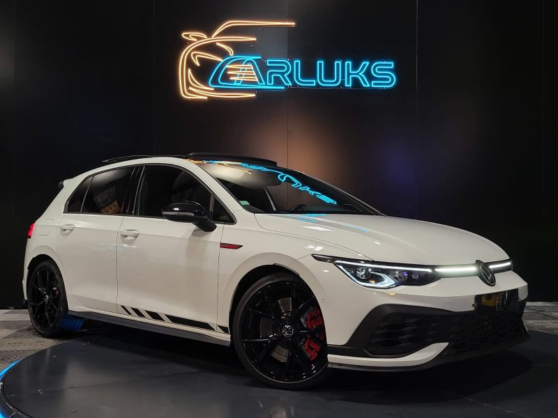 VOLKSWAGEN GOLF VIII GTI Clubsport 2.0 TSI 300cv DSG / APPLE CARPLAY/TOIT OUVRANT/SIEGES CHAUFFANT