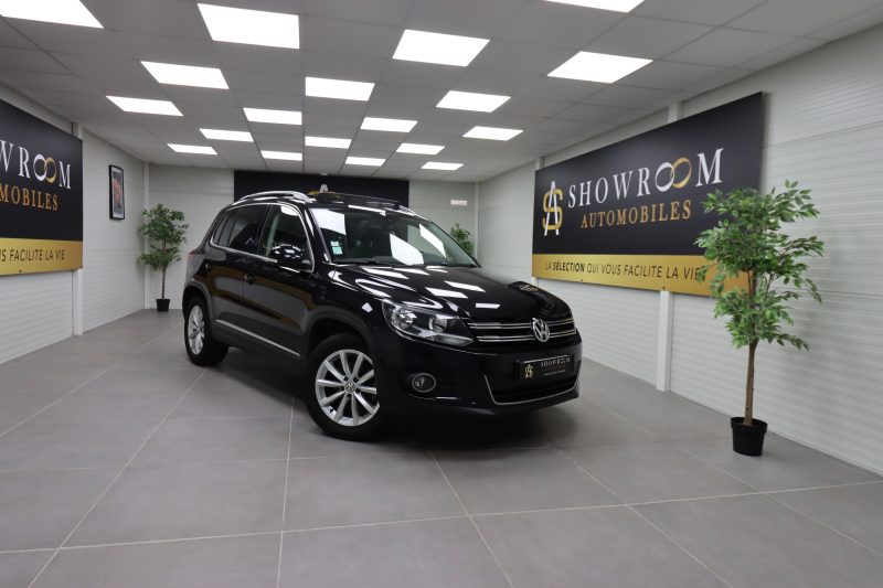VOLKSWAGEN TIGUAN 2015