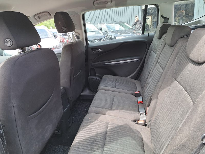 OPEL ZAFIRA TOURER  2017