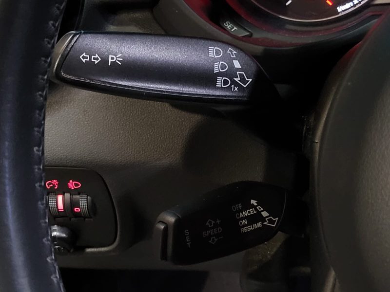 1.4 TFSI 125 cv REGULATEUR / CLIM / ENTRETIEN COMPLET A JOUR