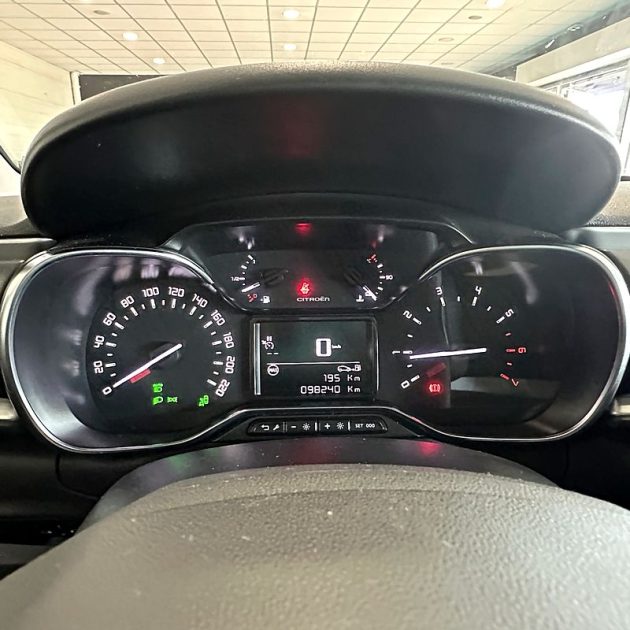 CITROEN C3 III 1.5 BlueHDi 100 cv SHINE BUSINESS Garantie 12 Mois