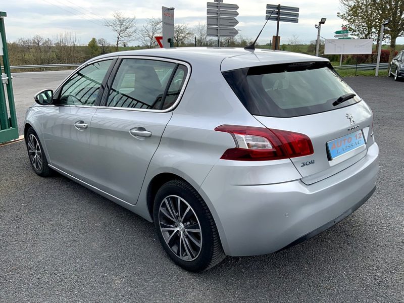PEUGEOT 308 II 2015
