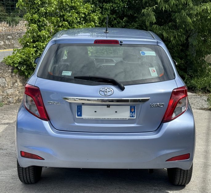 TOYOTA YARIS 1.3 99