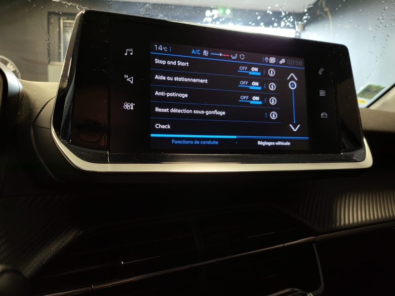 PEUGEOT 208 1.2 PureTech 100cv BVM6 ACTIVE / CARPLAY / CAMERA / DISTRIBUTION OK