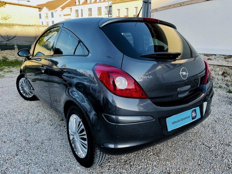 OPEL CORSA D 2010