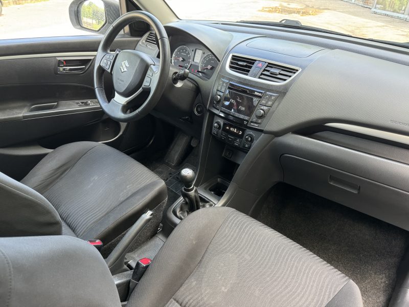 SUZUKI SWIFT 1.2 90 GLX PACK