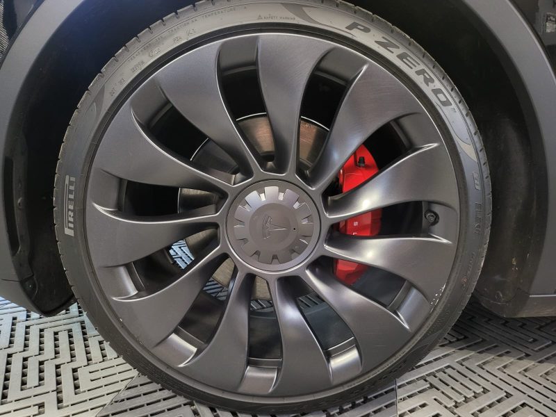 TESLA MODEL Y PERFORMENCE / AUTOPILOT+VOLANT CHAUFFANT+ATTELAGE/