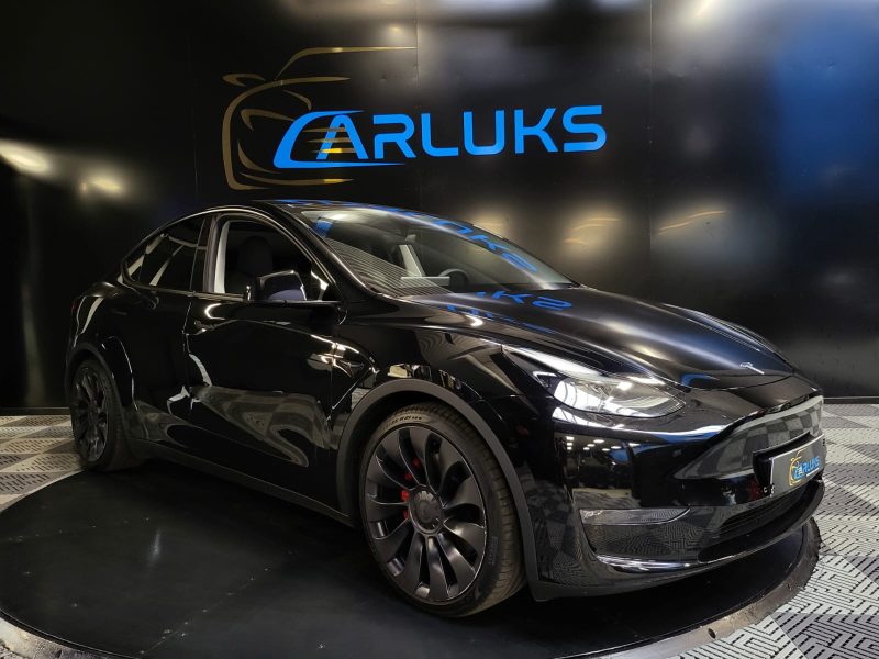 TESLA MODEL Y PERFORMENCE / AUTOPILOT+VOLANT CHAUFFANT+ATTELAGE/