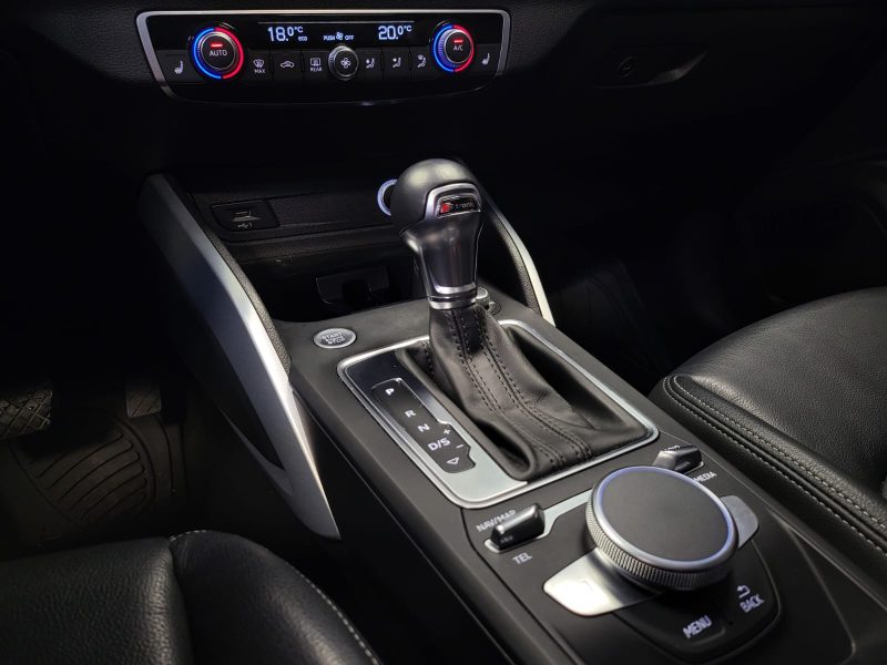 AUDI Q2 35 TFSI DSG7 150cv DESIGN LUXE / SUIVI AUDI / TOIT OUVRANT / TETE HAUTE / SONO BANG & OLUFSE