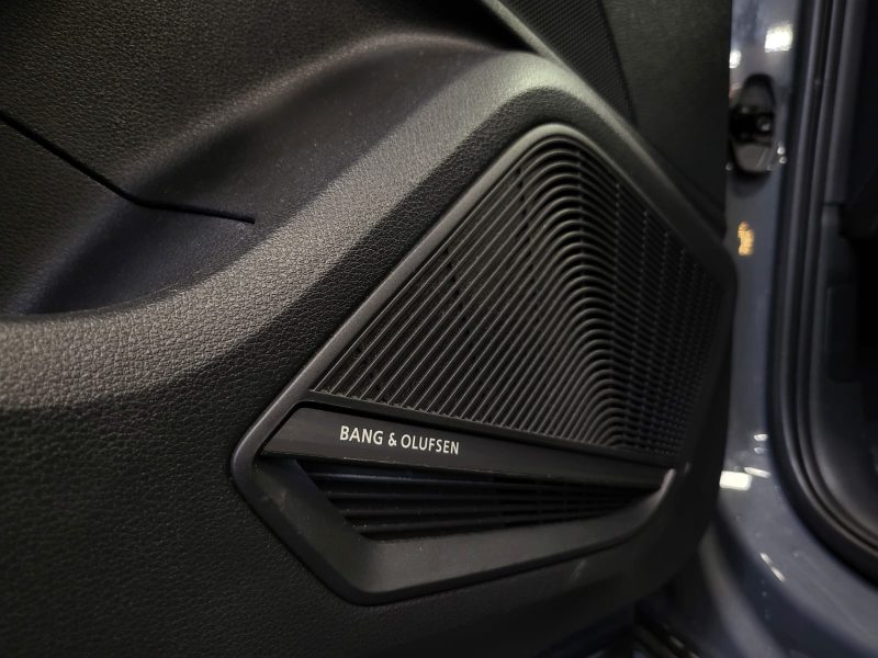 AUDI Q2 35 TFSI DSG7 150cv DESIGN LUXE / SUIVI AUDI / TOIT OUVRANT / TETE HAUTE / SONO BANG & OLUFSE