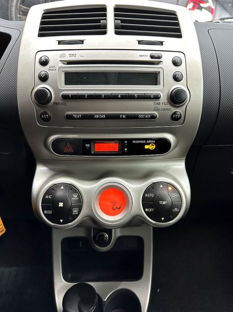 TOYOTA URBAN CRUISER 2009