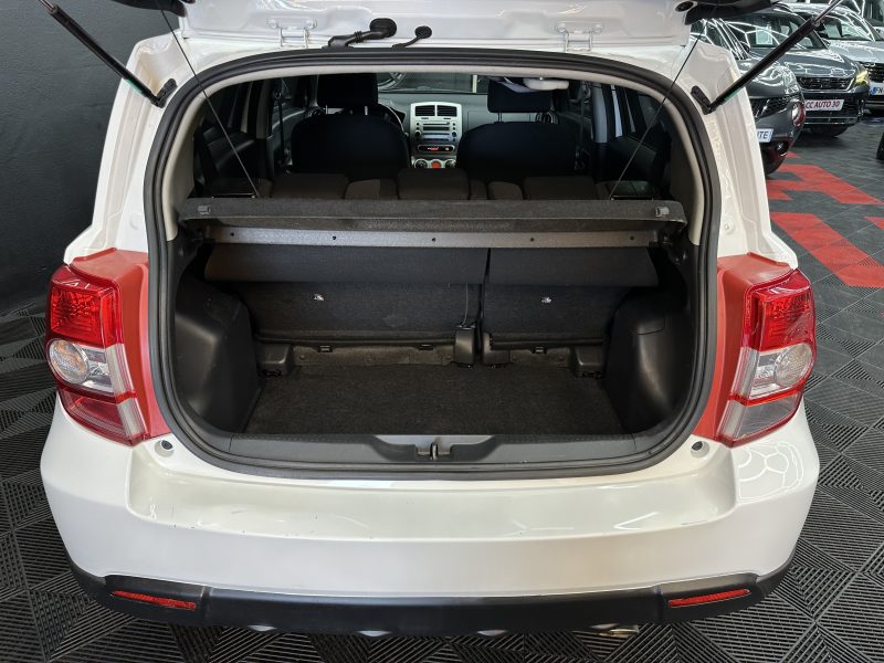 TOYOTA URBAN CRUISER 2009