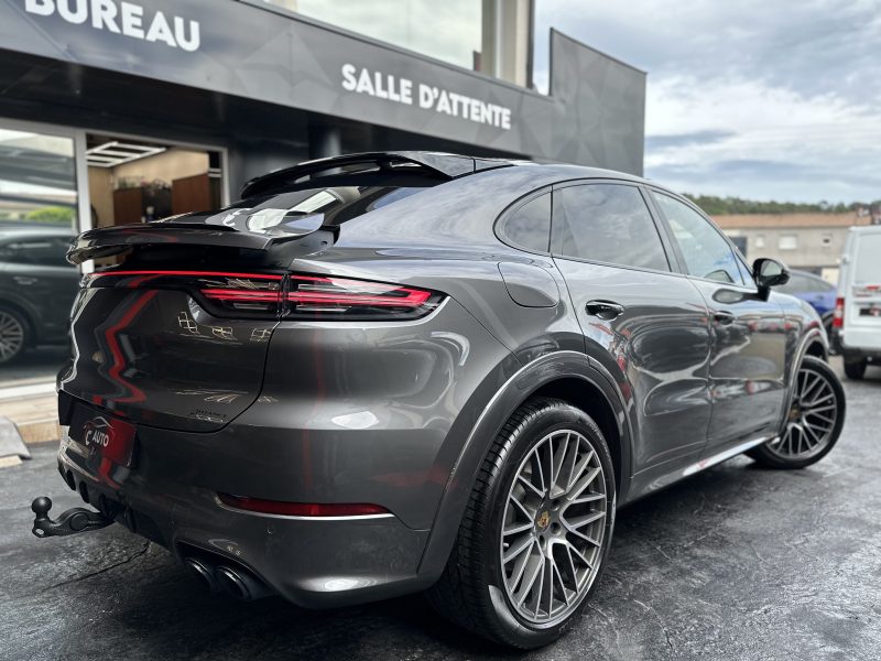 PORSCHE CAYENNE 2019