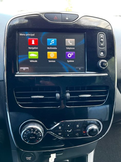 RENAULT  CLIO IV ESTATE  2013