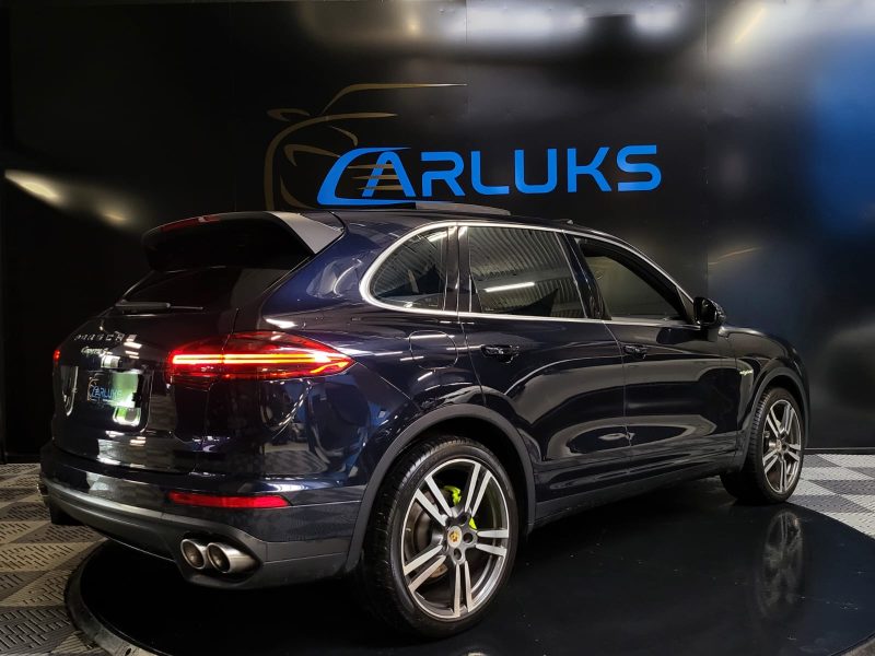 PORSCHE CAYENNE S 3.0 V6 E-Hybrid 416cv AWD / ORIGINE FRANCE / SUIVI COMPLET POSCHE / PACK CHRONO / 